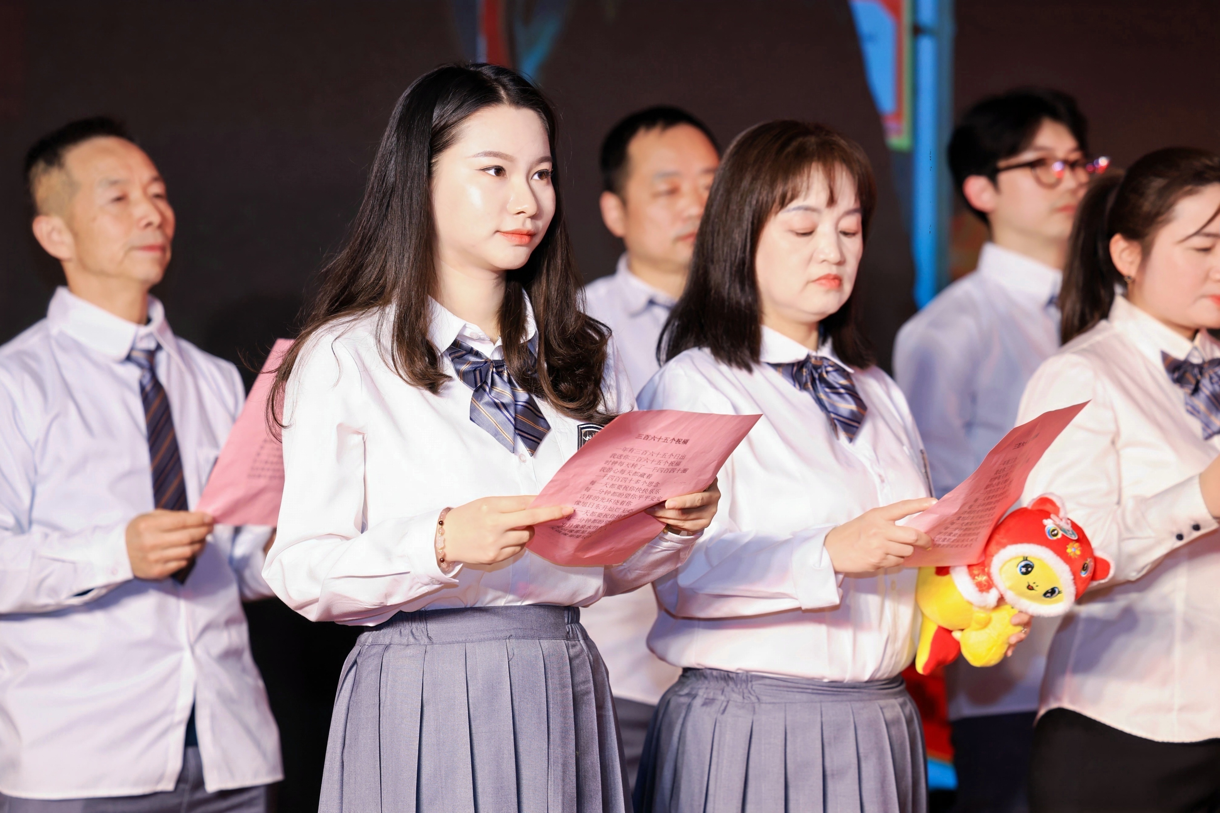 3499��˹ά��˹�ɷ�2025�����