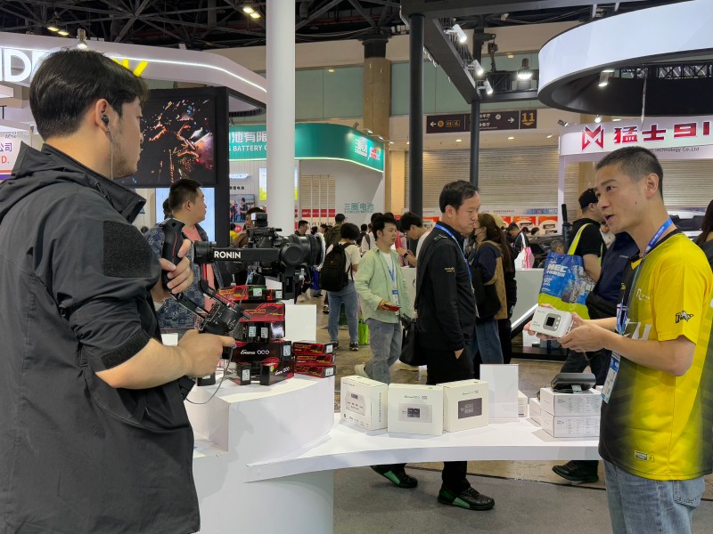 充电器燃情时刻